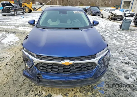 2024 Chevrolet Trax Ls z USA, uszkodzony, nr VIN KL77LFE25RC201162